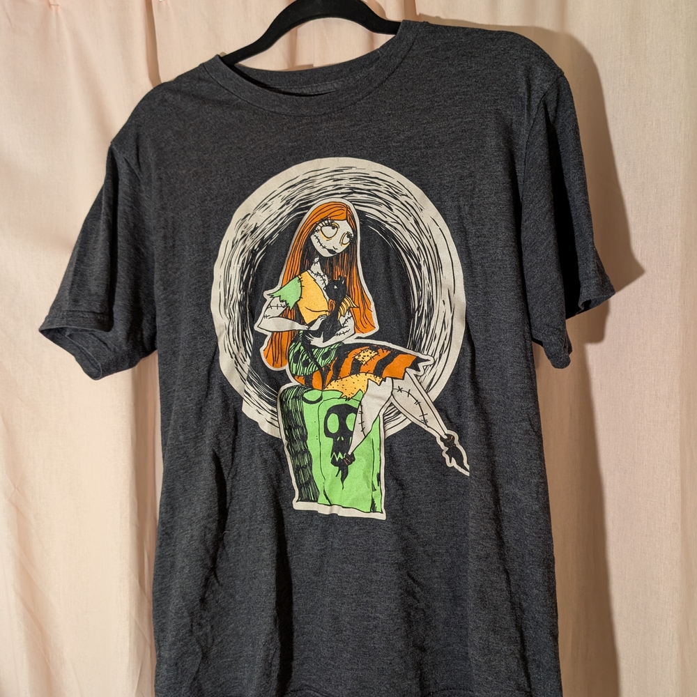 Disney Dark Gray T-Shirt with Nightmare Before Christmas Design